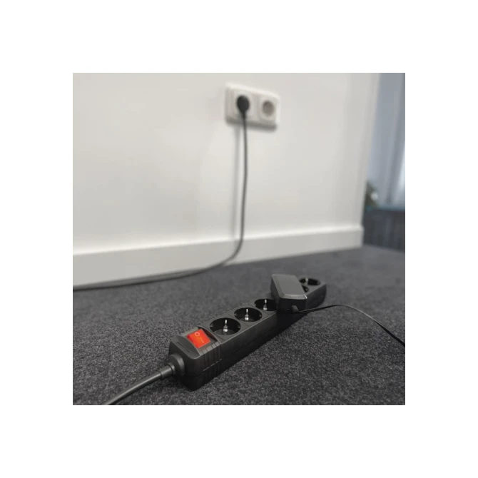 ACT AC2465 | Stekkerdoos | 6 Stopcontacten | 3 m | Binnen | Zwart